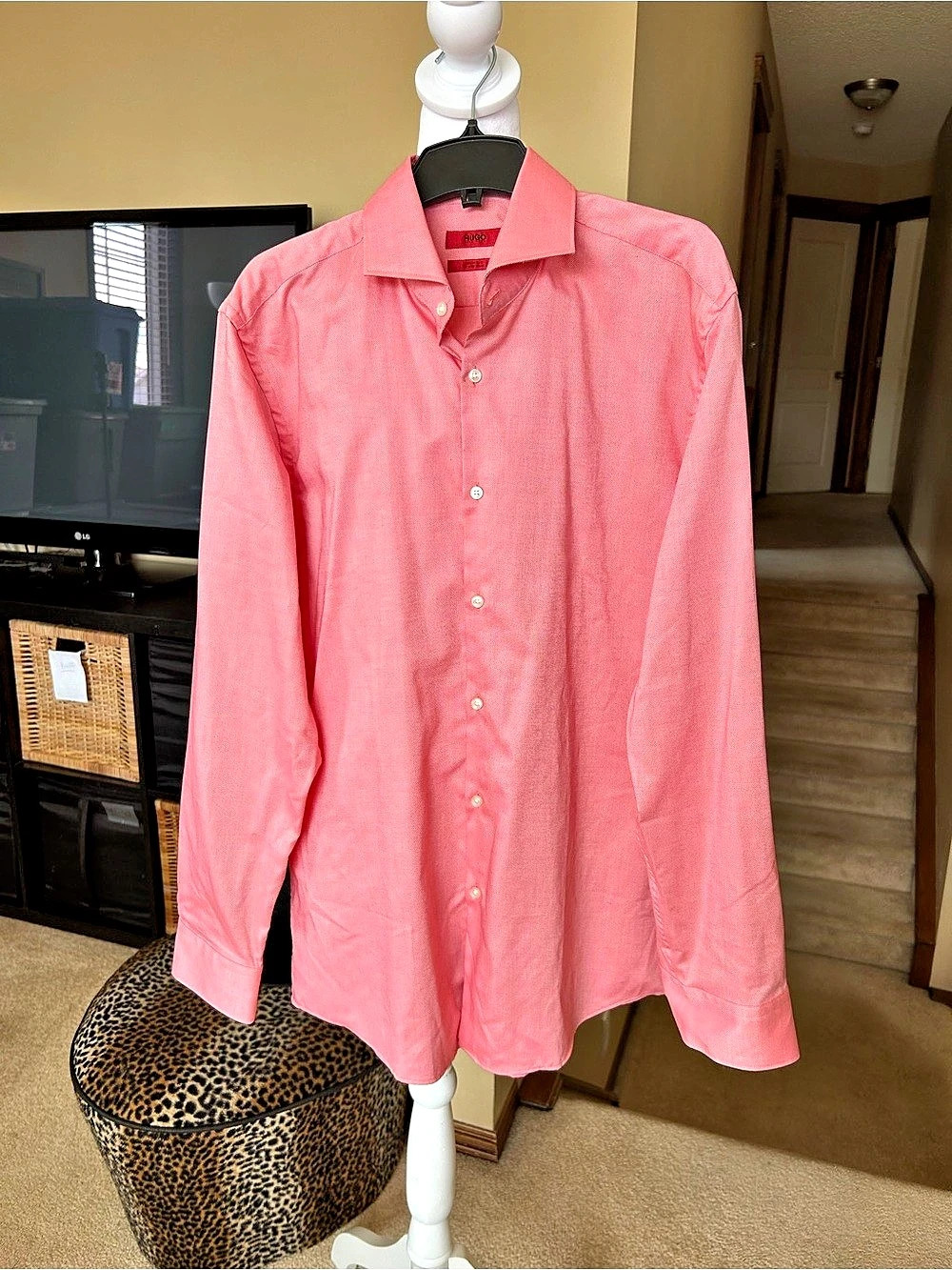 Hugo Slim Fit Easy Iron Shirt Button Down Shirt in Salmon Pink Size 41/ US 16 Li